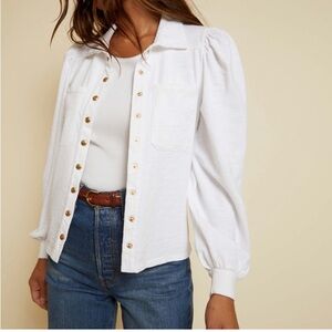 Nation LTD Desta Top Optic White XS Long Sleeve Puff Shoulder Gold Snap Front